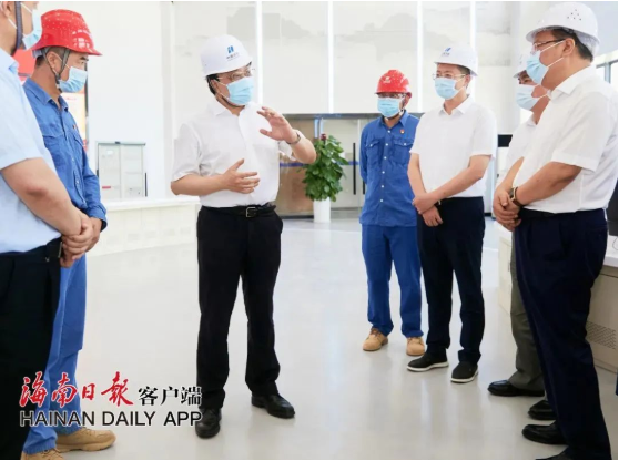歡迎海南省省委常委，省委副書記，省長馮飛蒞臨馳大幕墻公司承接的洋浦華能幕墻項目視察